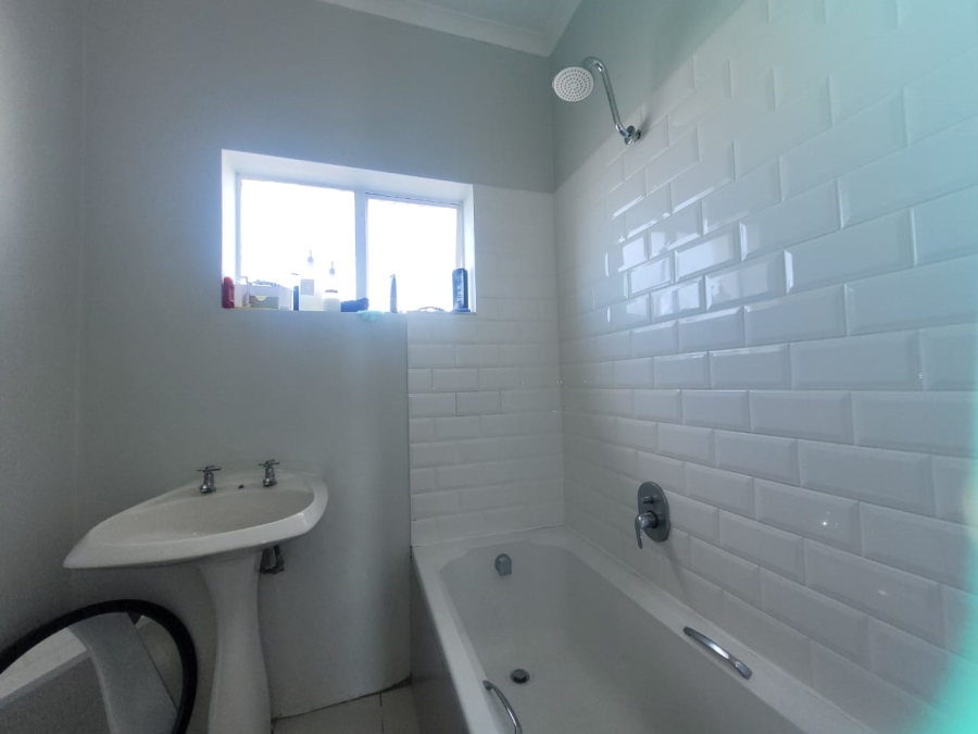 To Let 3 Bedroom Property for Rent in C Place Eastern Cape